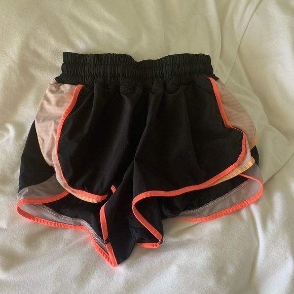 lululemon athletica Pants - lululemon shorts